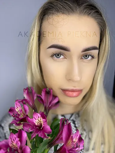 Akademia Piękna M.Deja Magdalena Deja - Profesjonalny Makijaż Permanentny Jelenia Góra